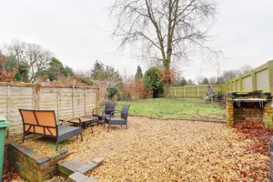 Large Rear Garden- click for photo gallery